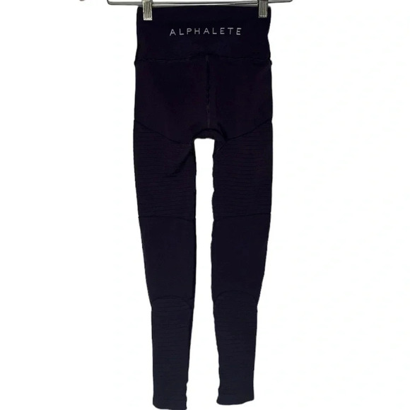 Alphalete OG Revival Leggings in Purple Noir - Picture 5 of 7